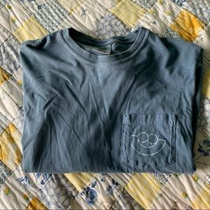 Long sleeve graphic tee